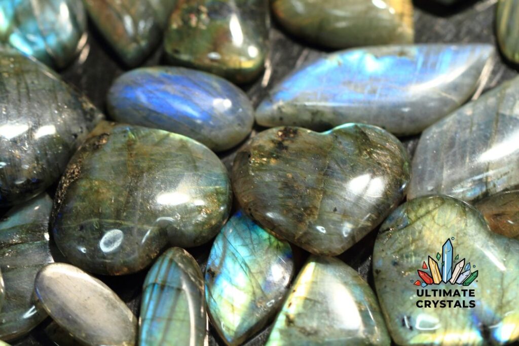 Understanding The Mysticism of Labradorite 